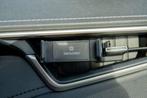 Swissten S-Grip AV-1 Air Vent Car Holder - 65010401BOX - Up to Phones for 6.0" - For CDU Box - Black 16 Swissten S-Grip AV-1 Air Vent Car Holder - 65010401BOX - Up to Phones for 6.0" - For CDU Box - Black - Image 16