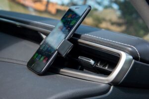 Swissten S-Grip AV-1 Air Vent Car Holder - 65010401BOX - Up to Phones for 6.0" - For CDU Box - Black 18 Swissten S-Grip AV-1 Air Vent Car Holder - 65010401BOX - Up to Phones for 6.0" - For CDU Box - Black - Image 18